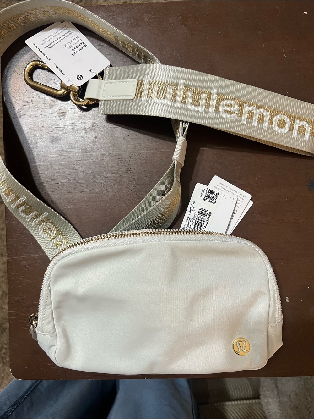 NWT Lululemon Everywhere Belt Bag 1L Vapor Gold + Never Lost Keychain set!!